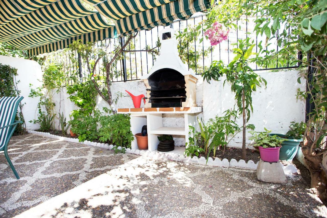 Monkó - El Patio De La Bugambilla Torremolinos Exterior foto